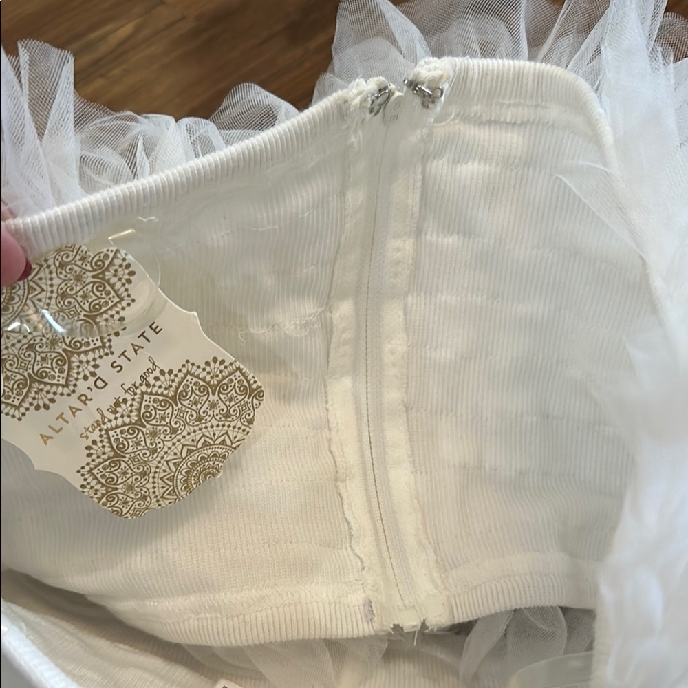 White Ruffled Tulle Top - Picture 3 of 4